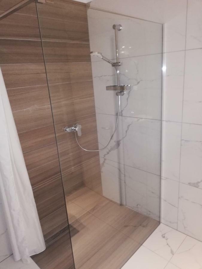 Maple Place Apartman Pivka Kültér fotó